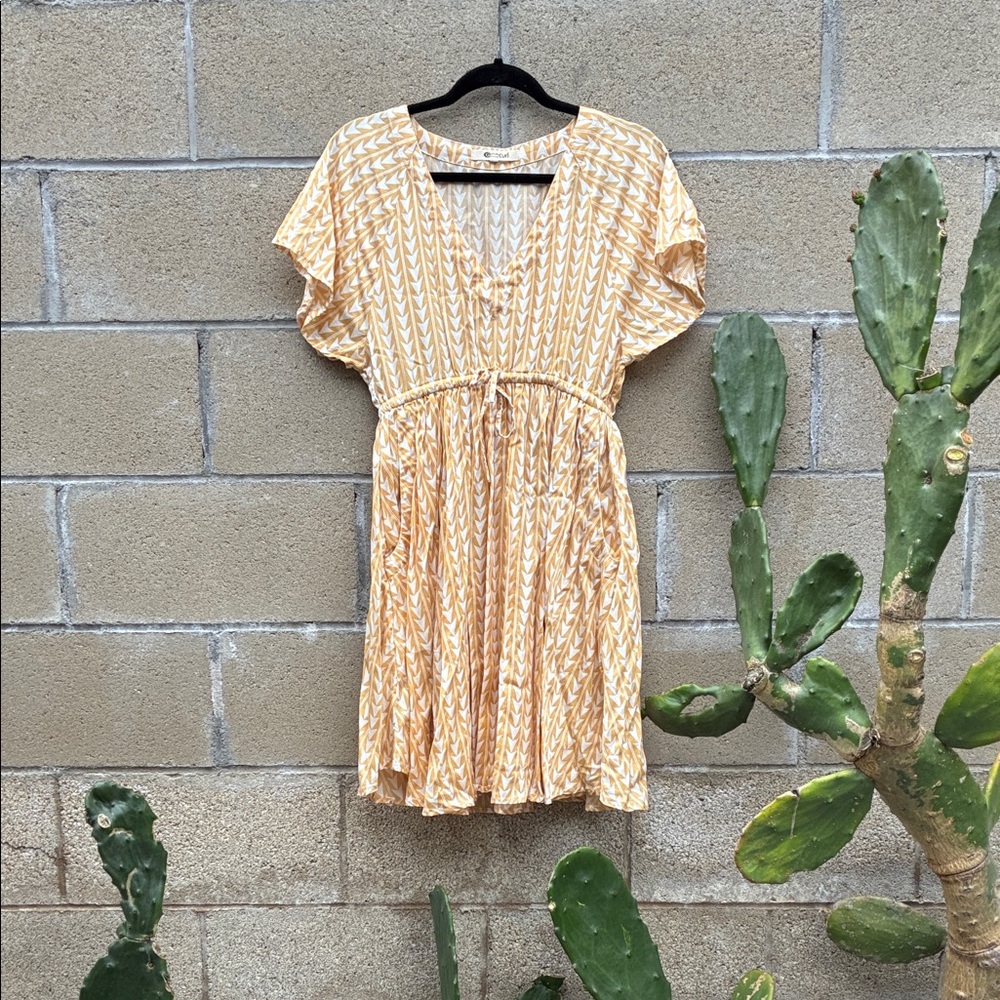Rip Curl Yellow and White Dress or Beach Cover up